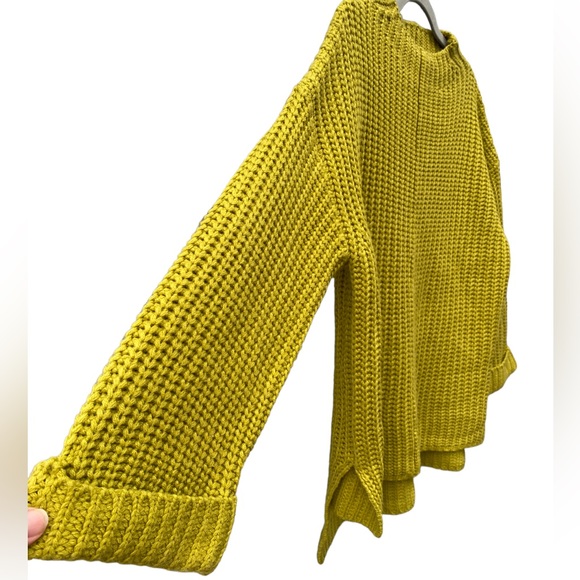 Listicle Ribbed Knit Chunky Green Mock Turtleneck 3/4 Sleeve Sweater - Picture 6 of 10